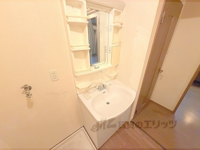 洗面設備　清掃前