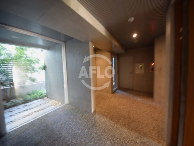 ロビー　Ritz SQUARE Gate Qbe（リッツスクエアゲイ