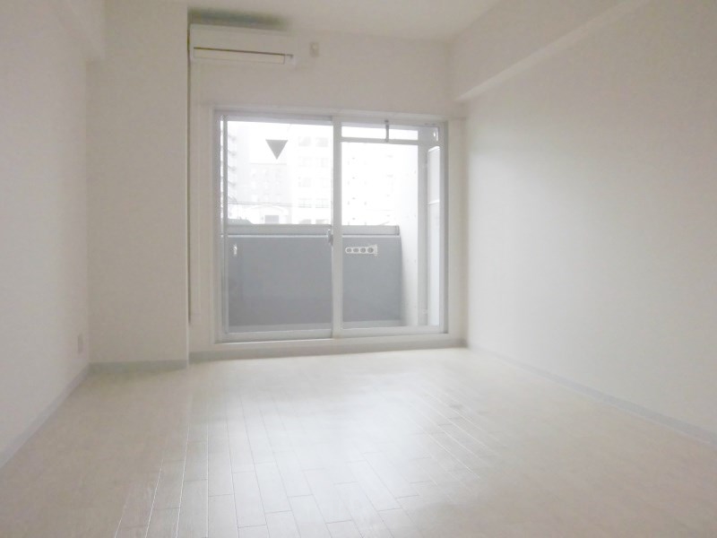 居室・リビング　別の部屋の写真