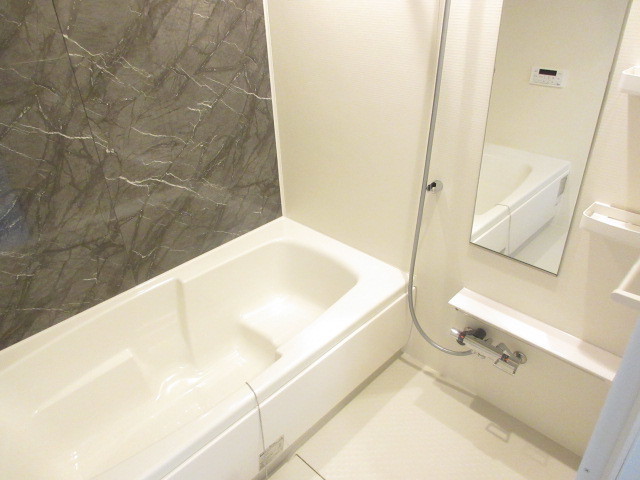 バス・シャワールーム　～ゆったりお風呂でバスタイム～