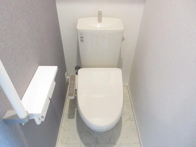 トイレ　～トイレの時間も大切なひととき～