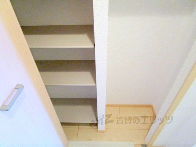 その他設備　下駄箱