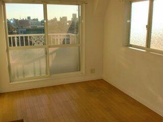 居室・リビング　?