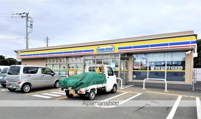 コンビニ　ミニストップ　鉾田大竹店（コンビニ）まで94m