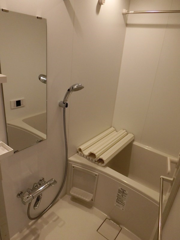 バス・シャワールーム　風呂