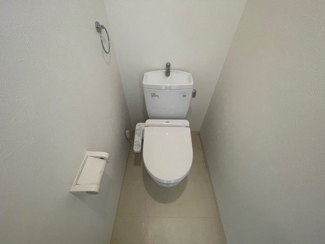 トイレ　別号室の写真