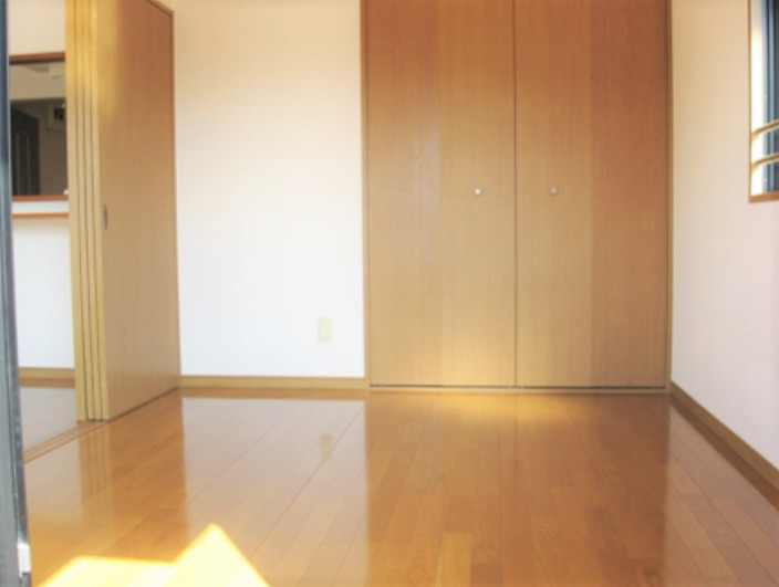 その他部屋・スペース　落ち着いて過ごせるお部屋なので、寝室にいかがでしょうか