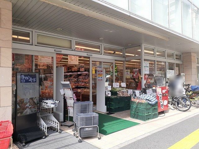 スーパー　ワイズマート浦安本店（スーパー）まで210m