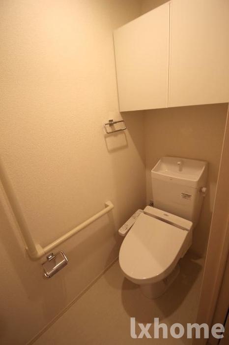 トイレ　落ち着いたトイレです