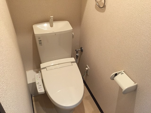 トイレ　画像9