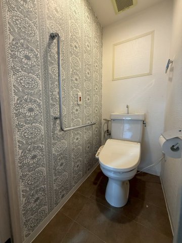 トイレ　※別部屋写真