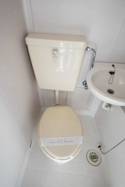 トイレ　トイレ