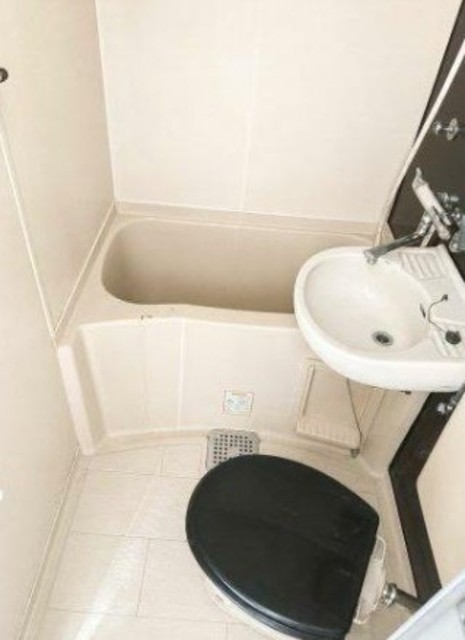 バス・シャワールーム　同仕様タイプ参考写真