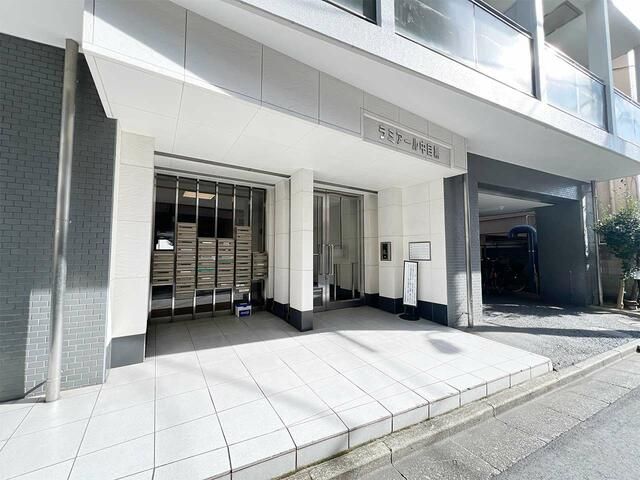 エントランス