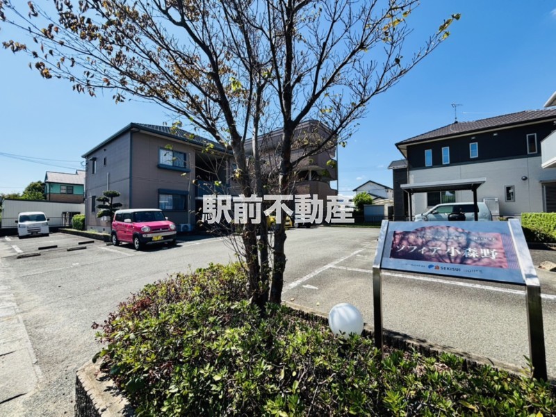 建物外観　南向き