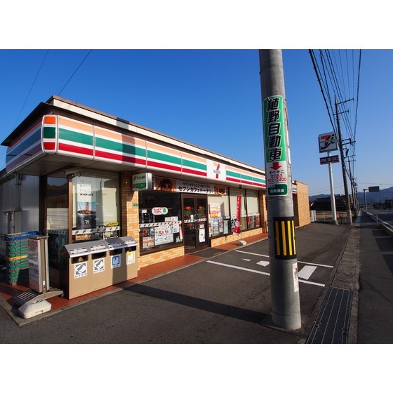 コンビニ　セブンイレブン山口吉敷店（コンビニ）まで423m