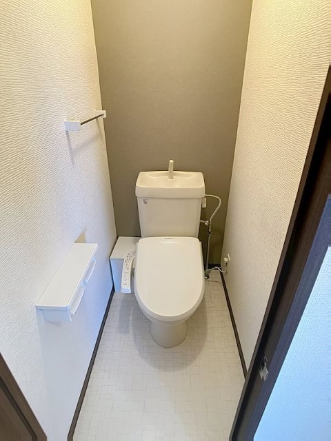 トイレ　※参考イメージです。色味は変わる可能性あり