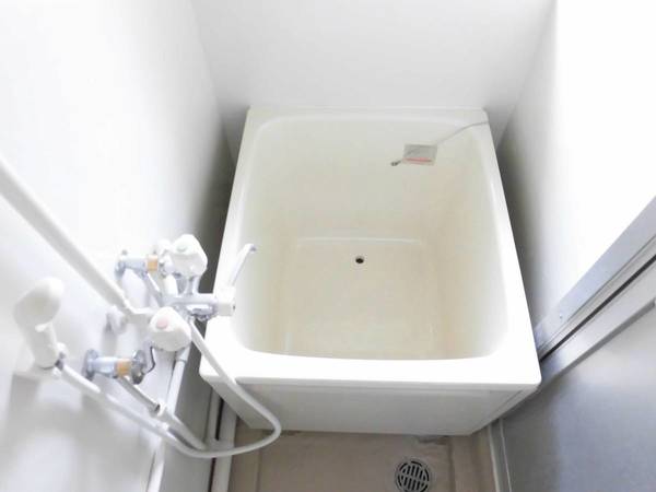 バス・シャワールーム　ビレッジハウスの同一物件・同一タイプの間取りの写真です