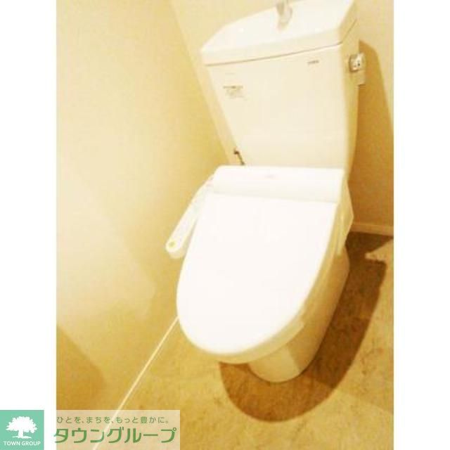 トイレ　※写真は同タイプ住戸です。