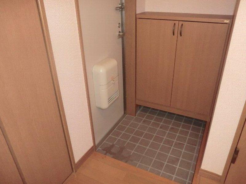 玄関　シューズボックス有り♪