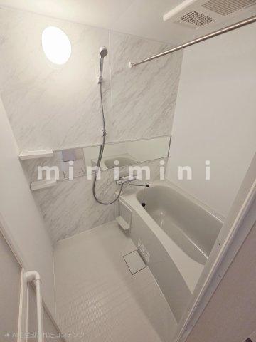 バス・シャワールーム　※同シリーズの写真ですので、イメージになります。