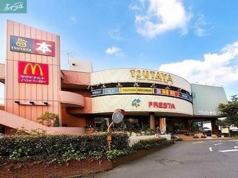 ショッピングセンター　ツシマモール（ショッピングセンター）まで886m