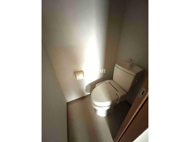 江本ハイツAのトイレ写真