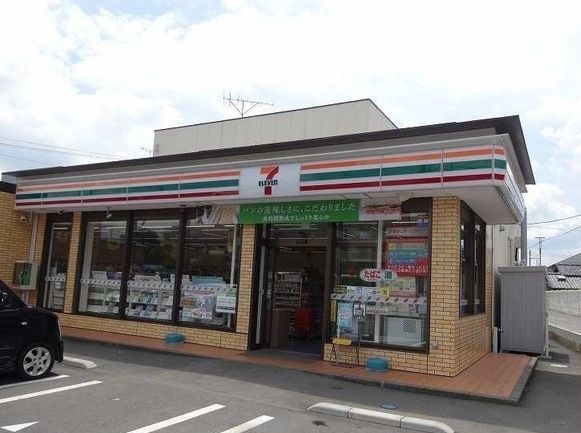 コンビニ　セブンイレブン（コンビニ）まで140m
