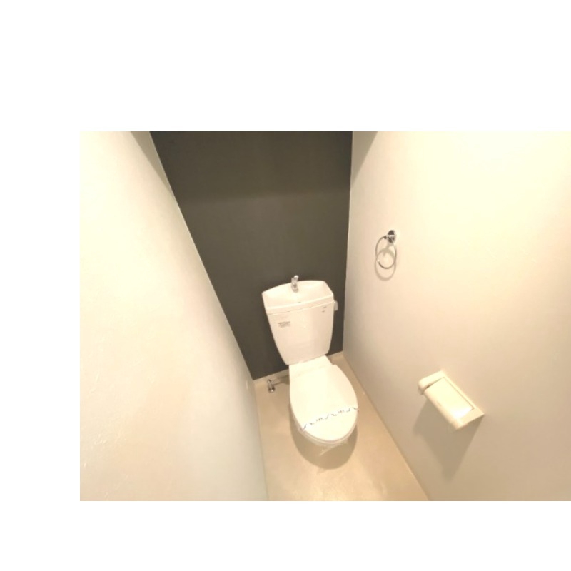 トイレ　シンプルなトイレは掃除しやすいです☆