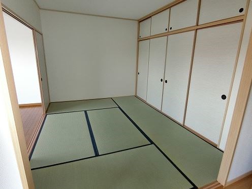 その他　写真は別号室です。