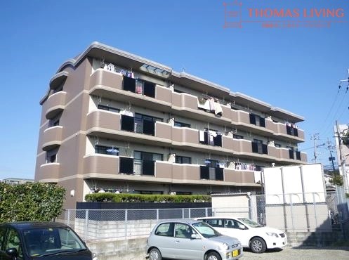 建物外観　粕屋町でのお部屋探しは、トーマスリビング粕屋店へご相談下さい