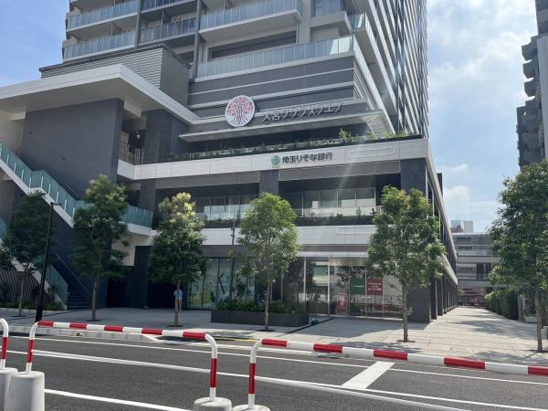 銀行　埼玉りそな銀行（銀行）まで786m