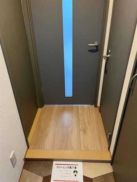 玄関　?