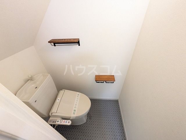 スーペリアージュ東大井のトイレ写真