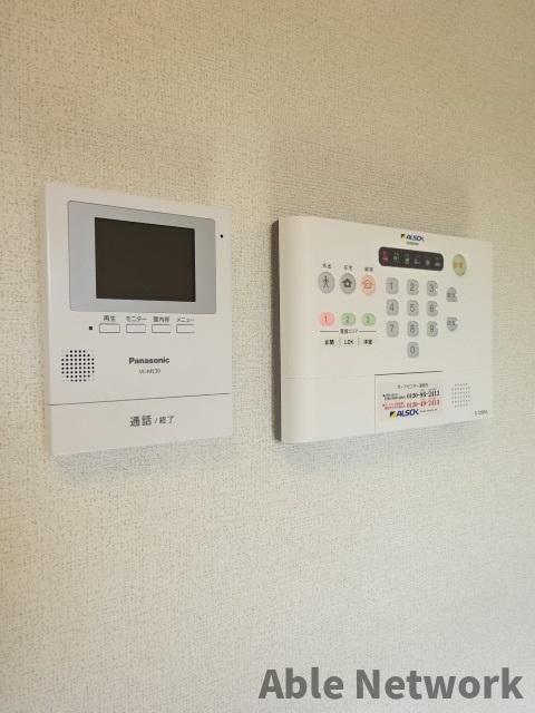 セキュリティ　安心なモニター付インターホン