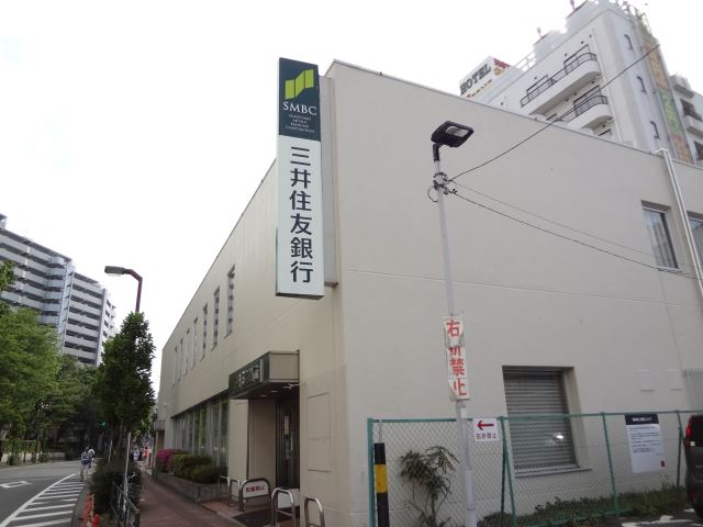 銀行　三井住友銀行（銀行）まで1m