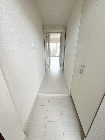 玄関　類似