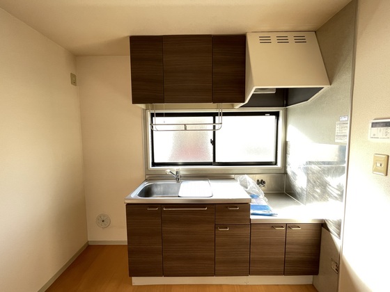 キッチン　※別部屋の写真です