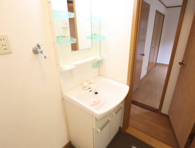 クレストール八上の内装写真