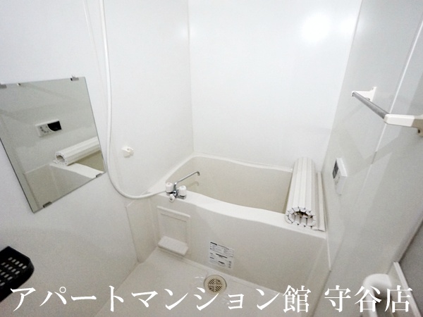 バス・シャワールーム　反転です