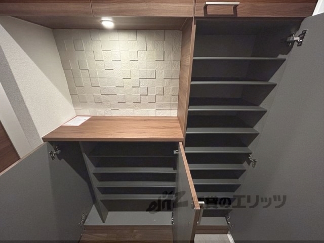 収納　下駄箱