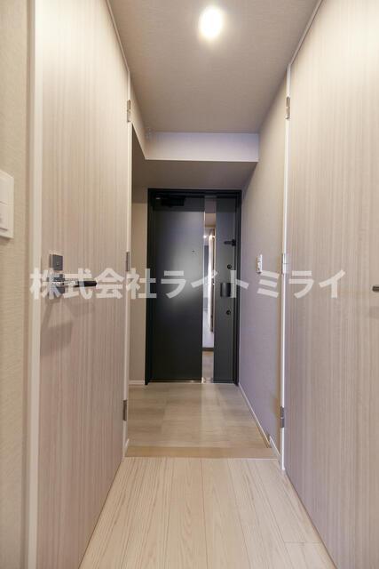 玄関　※写真は同タイプ住戸です。?