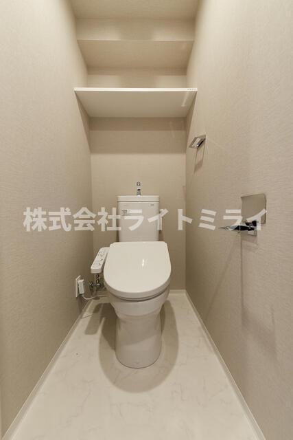 トイレ　※写真は同タイプ住戸です。?