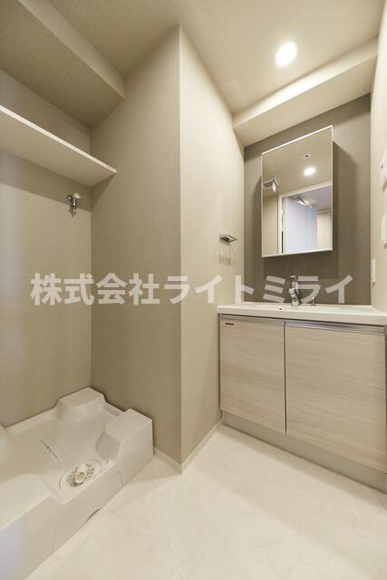 洗面設備　※写真は同タイプ住戸です。?