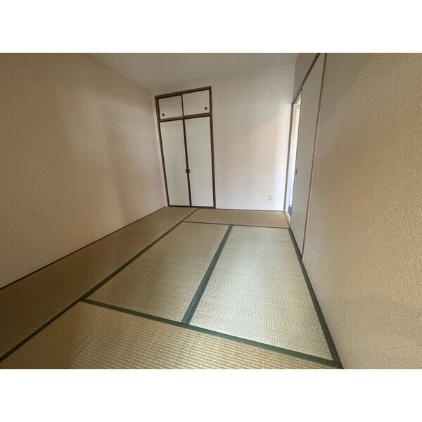 ALIVIOの内装写真