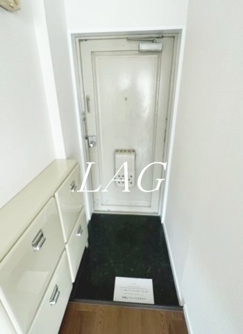 玄関　玄関です。