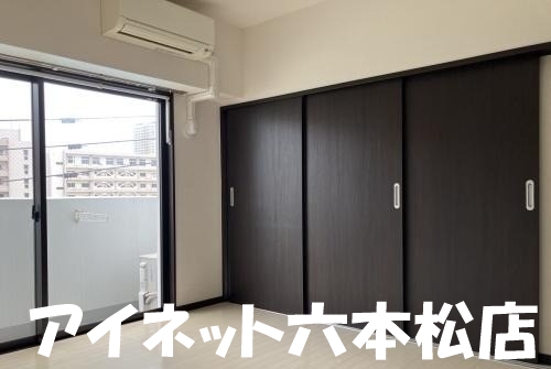 居室・リビング　広々ゆったり空間。