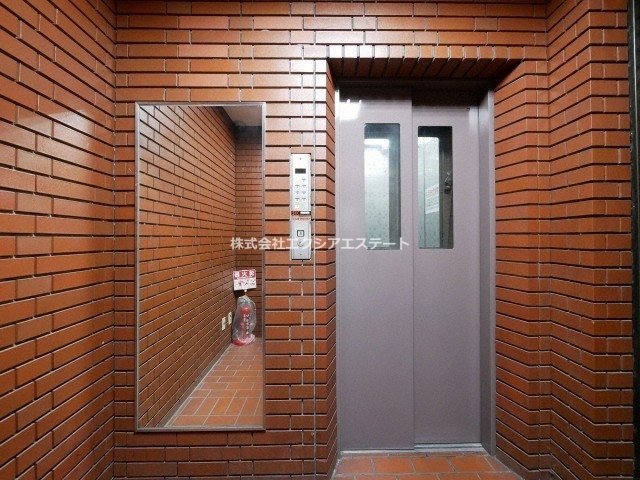 ロビー