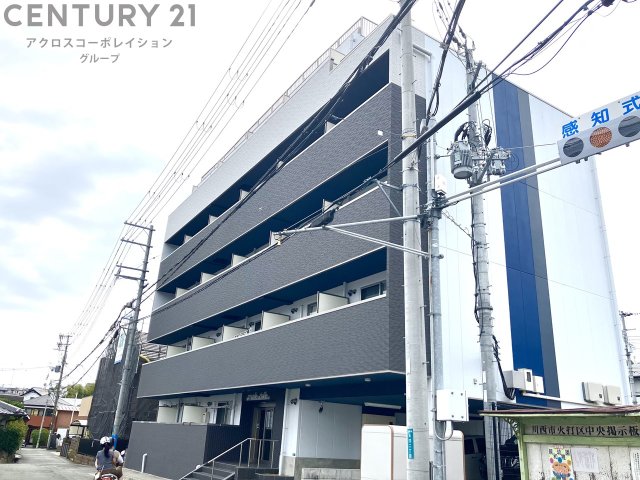 建物外観　オートロック・宅配BOX完備！