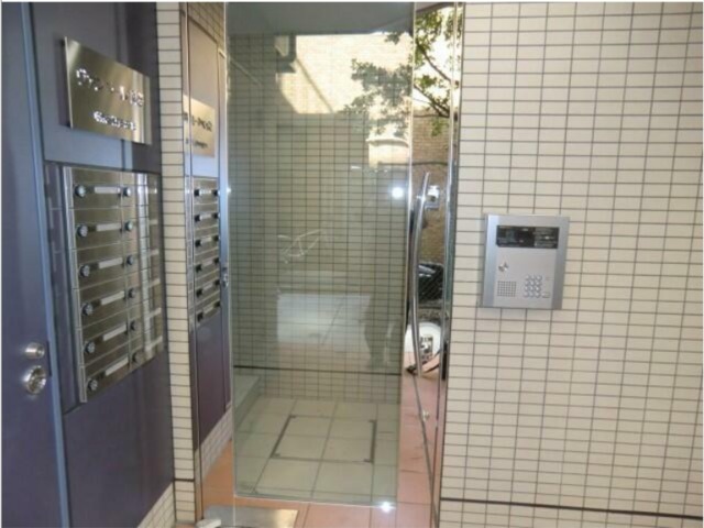 エントランス　エントランス